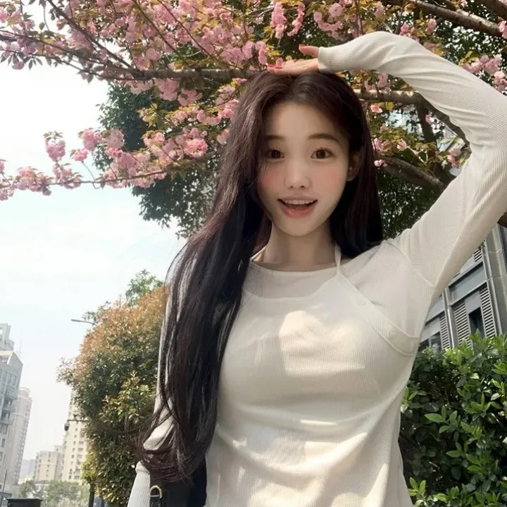Korean Design Sense Fake Two-Piece Strap Long Sleeve Top for Women Casual Style High Waist Polyester Fiber Autumn Season