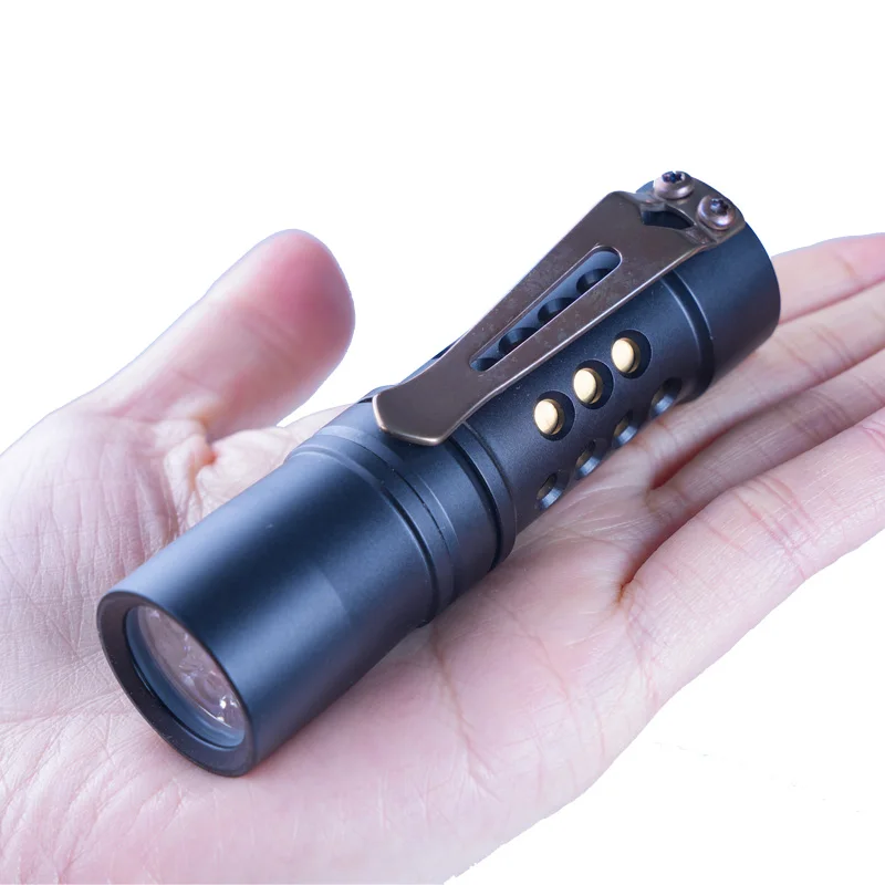 

Maeerxu DF02 Aluminum Handheld 3000 Lumens Highlight EDC Flashlights Powerful Rechargeable Led Flashlight