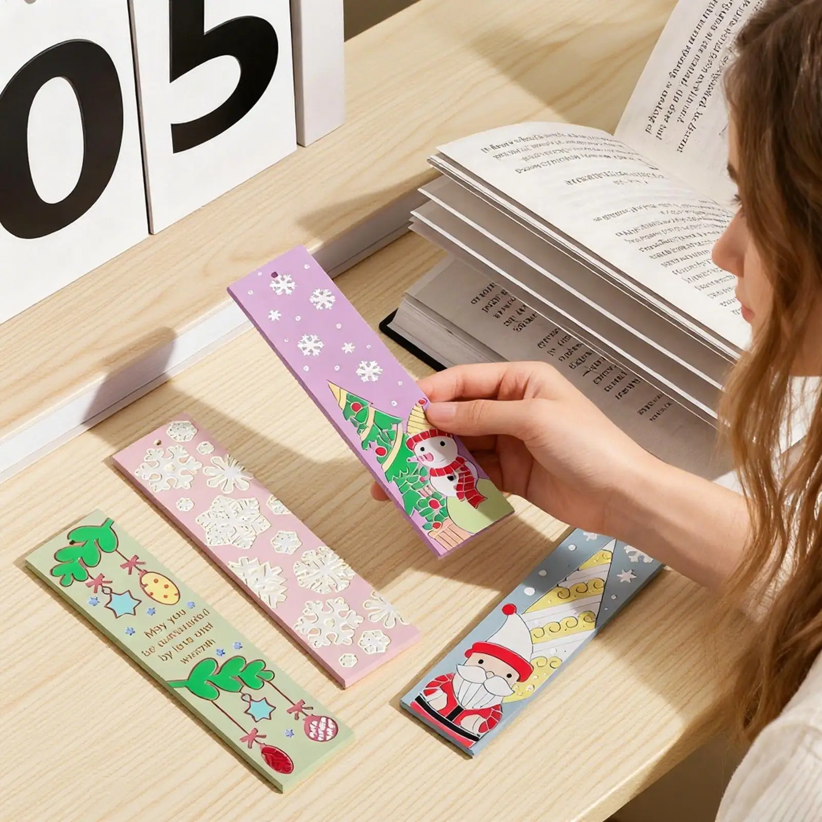 

Форма для закладок, 4 шт., силиконовые рождественские книжные знаки, художественные формы, декоративные принадлежности для рукоделия для офиса, классной комнаты, полки, двери, окна