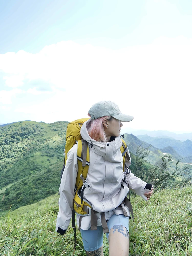 Outdoor Windproof Hiking Jacket Hat Integrated Three-in-One Mountain Series Autumn Winter Thickened Polyester Fiber Coat