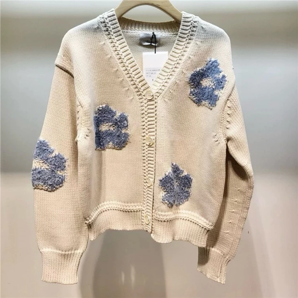 

T*ME Casual V-ne Button-up Knitted ort Cardigan Floral 3D Embroidery Versatile Spring 2025 Women's Knitted Sweater