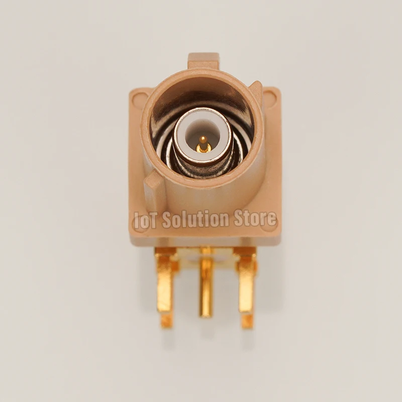 Fakra-I Right Angle Male SMB Beige Fakra I Connector SMD PCB Mounting