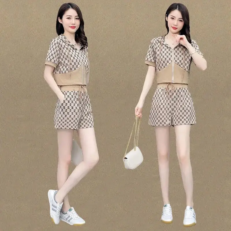 Fashion Suit Women\'s Summer New Korean Large Casual Short-sleeved Shorts Two-piece Women\'s Shorts Set Tracksuit Two Piece Set