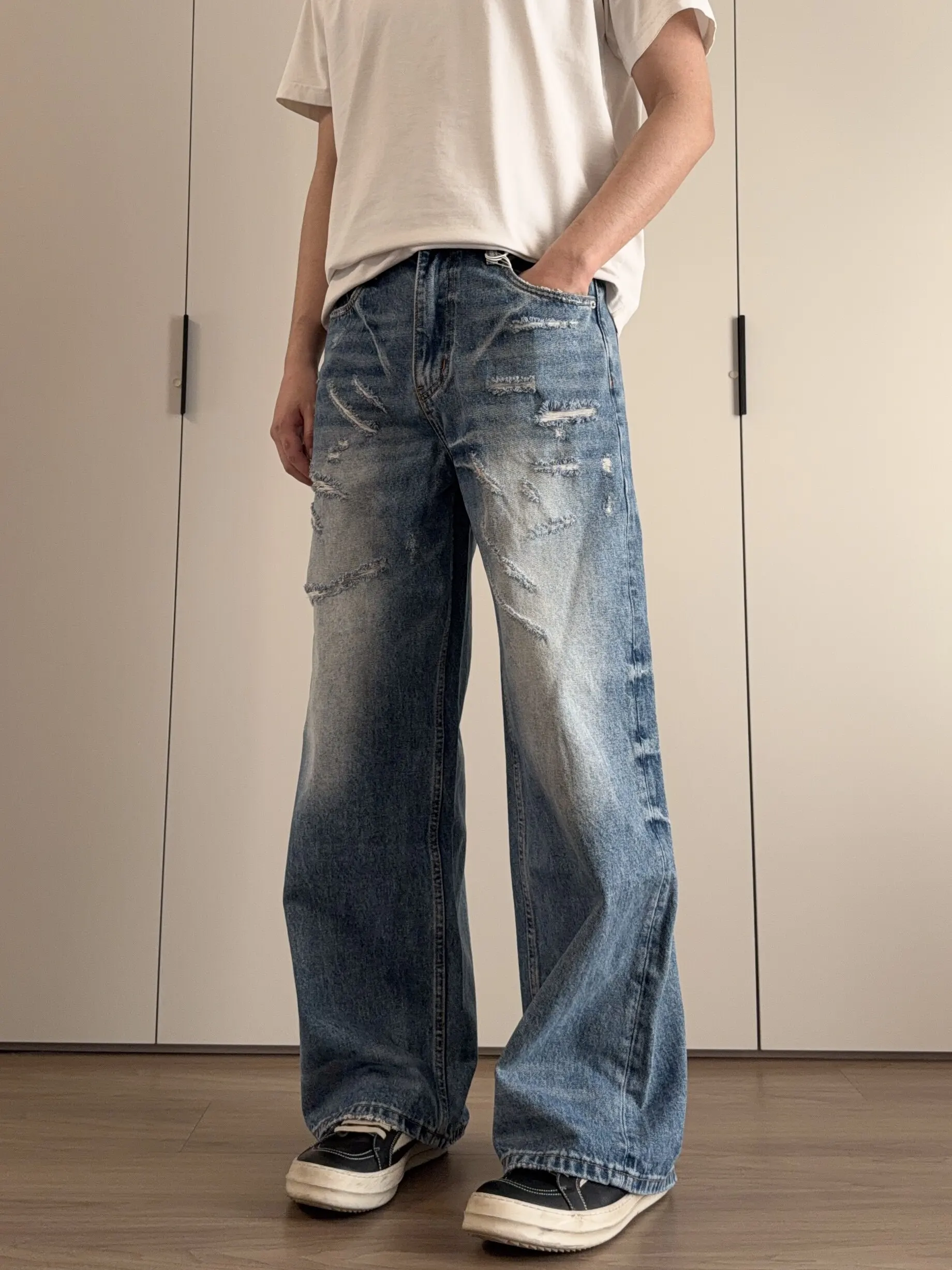 

American High Street Men's Ripped Denim Jeans Wide Leg Washed out Fashionable Summer Breathable Comfortable No Stretch