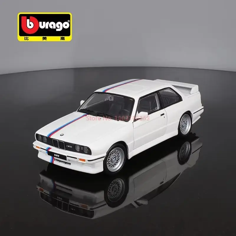 Bburago 1:24 BMW 1988 M3(E30), miniatur Diecast Model Bmw mobil Retro Aloi mewah, hadiah Natal anak-anak