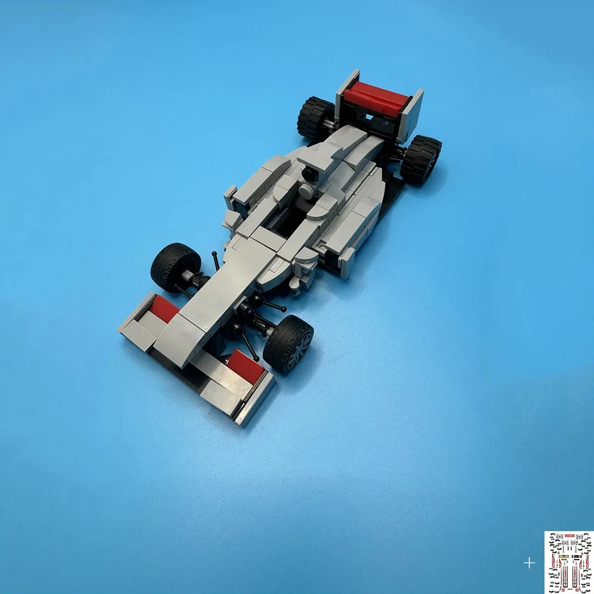 

266PCS MOC-83964 Speed Champions Garage F1 Racing MP4/26 Building Blocks DIY Assembled Model Toy Brick Children's Birthday Gifts