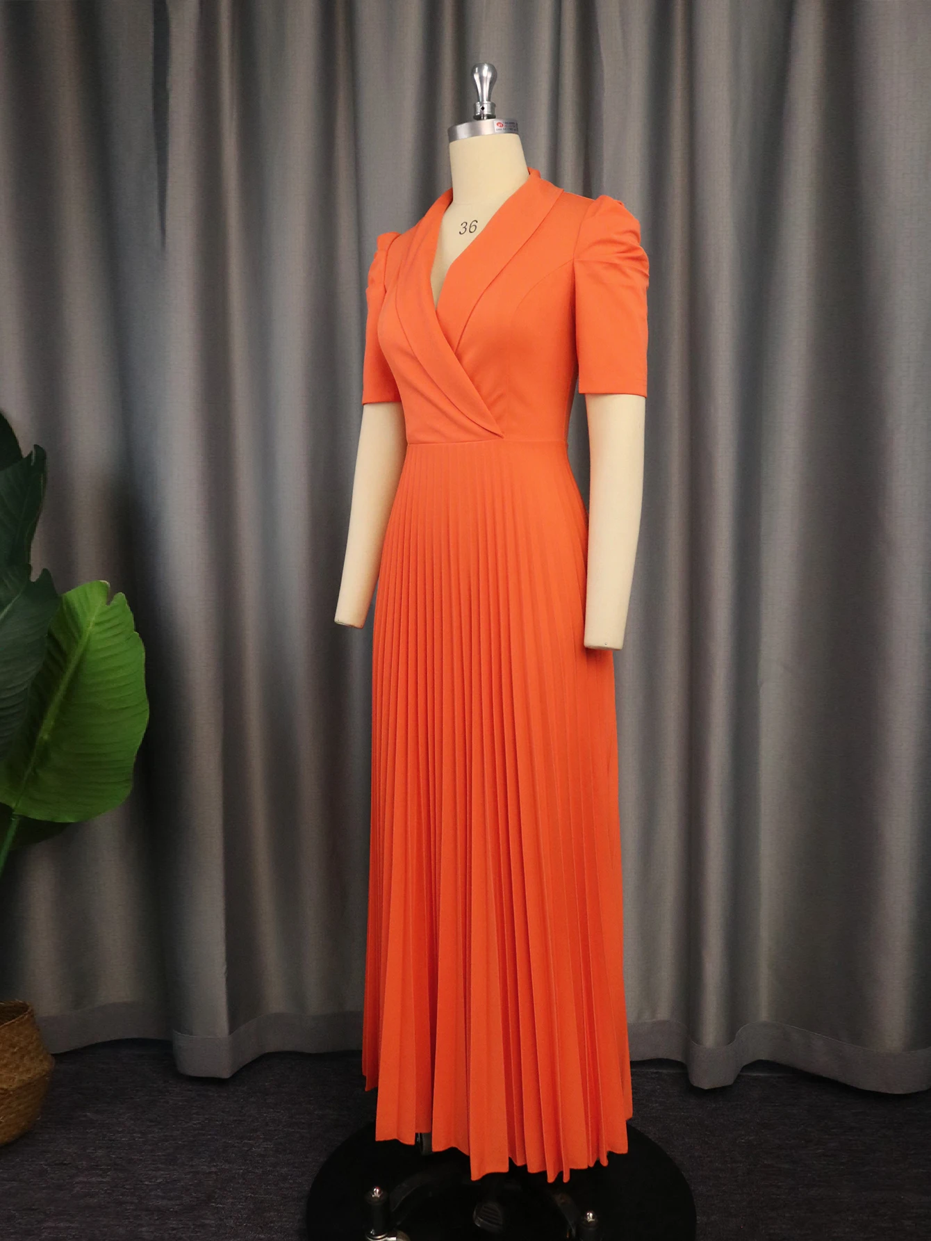 Maxivestido plisado con muescas para mujer, vestido de noche elegante con solapa, cintura alta, Swing grande, modesto, elegante, con clase, para fiesta de invitados de boda