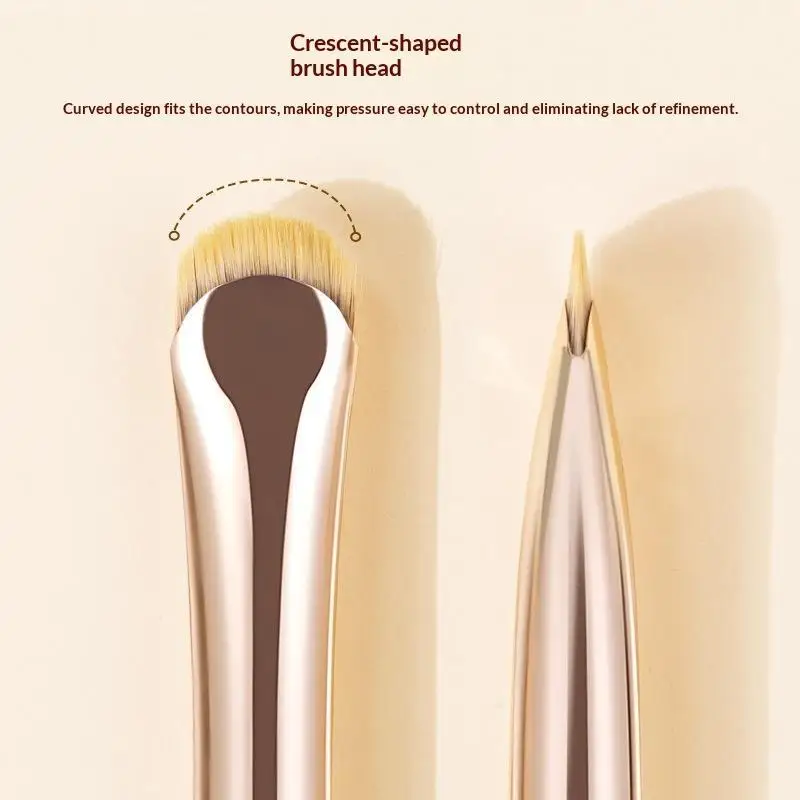 Nouvel ensemble de 2 pinceaux courbés pour eye-liner, outils de maquillage des yeux, pinceaux de précision doux pour fard à paupières, petits outils cosmétiques fins pour les yeux