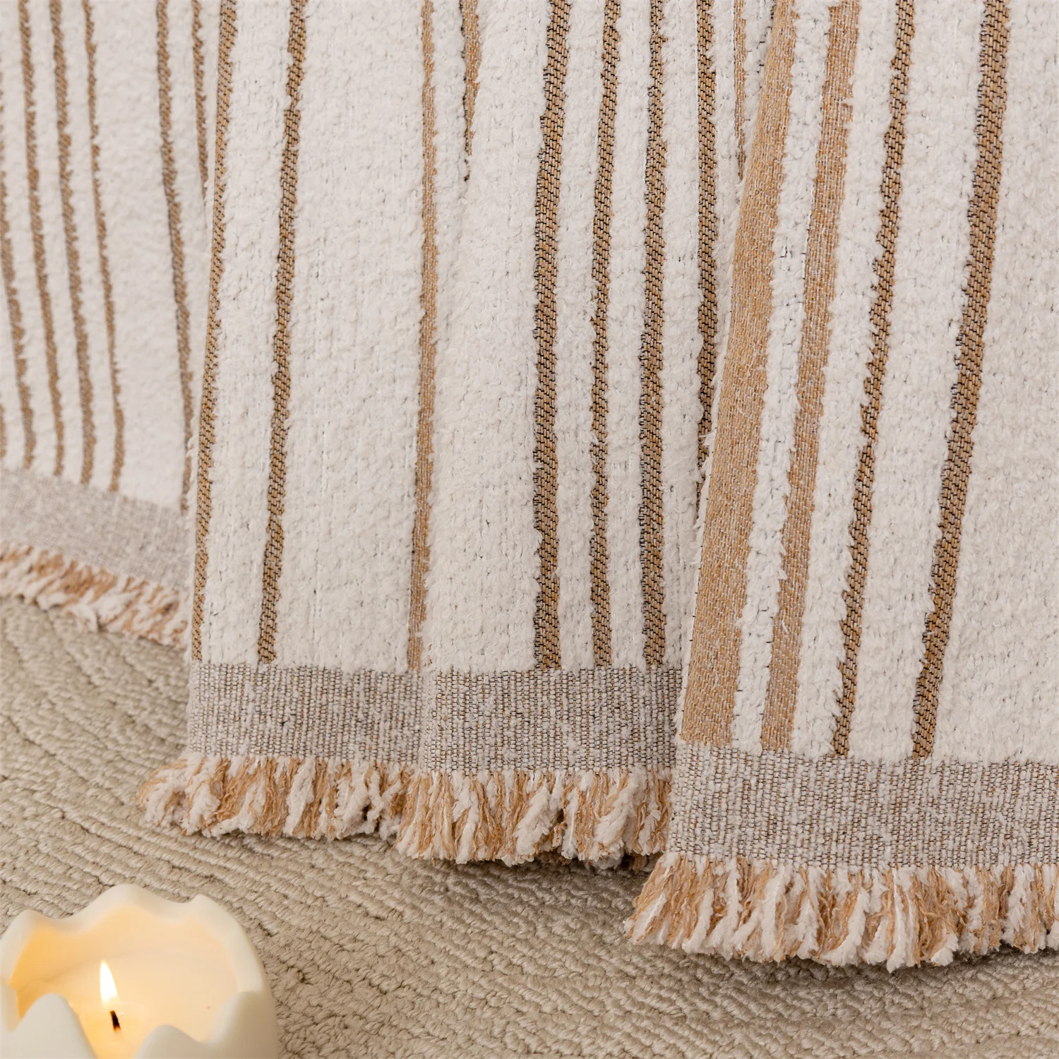 Thicken Creamy Arches Geometric Lines Jacquard Plush Sofa Towel With Tassels, Multi-functional Cozy Blanket for Autumn/Winter