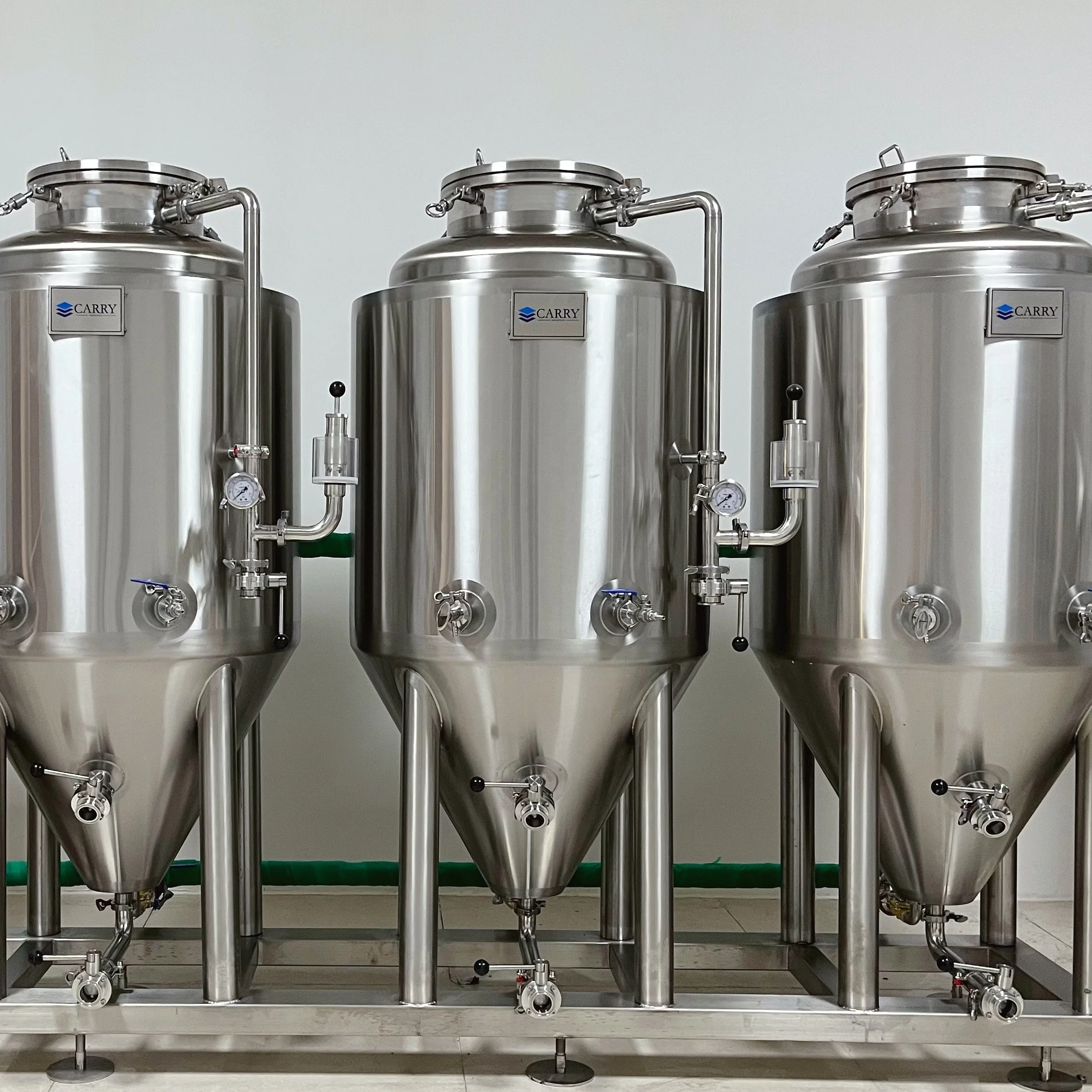 Fermenter Beer Equipment For Beer Brewing System 100L 200L 300L With CE And ISO Certificates And Stainless Steel 304