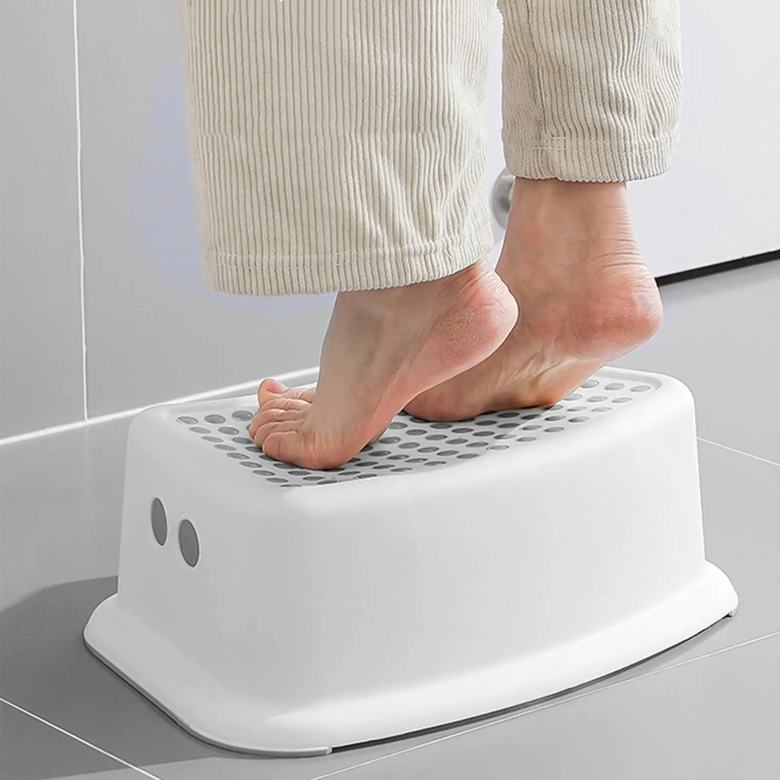 Thick anti slip toilet stool For Kids Non-Slip Base And Contoured Design For Toilet Potty Training And Sink Use image 5
