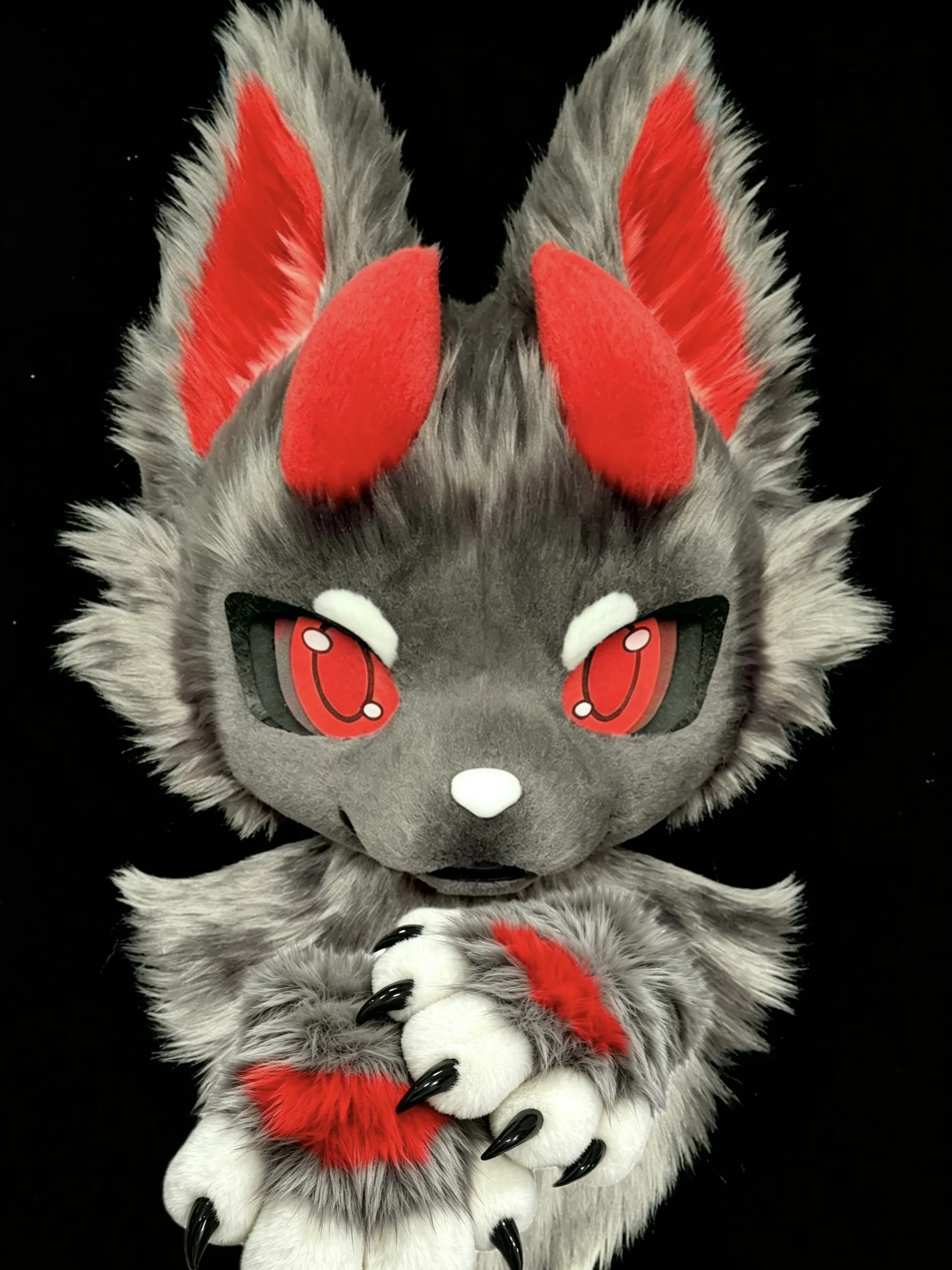 A cute long fur headpiece made by hand for a long coat, a cat mascot costume, a Halloween husky role-play disguise