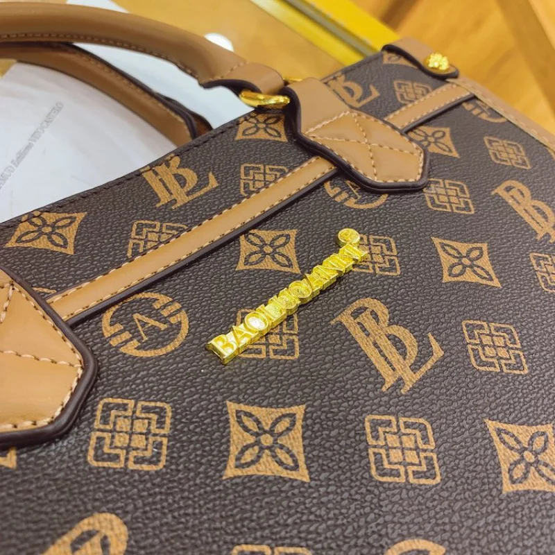 

Ladies Trendy Faux Leather Bucket Bag Drawstring Closure Soft Material Ideal for Spring Summer Daily Wear