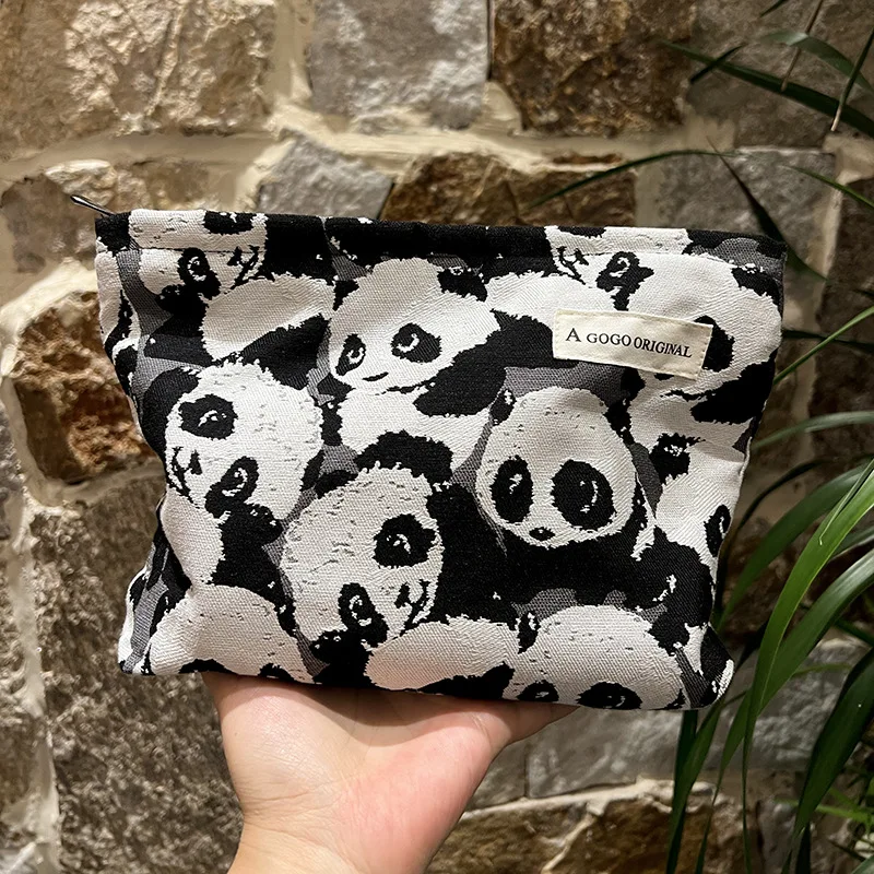 1 Piece Cute Panda Cosmetic Bag for Girl Aesthetic Cartoon Animal Panda Makeup Bag Portable Canvas Travel Women Storage Bag