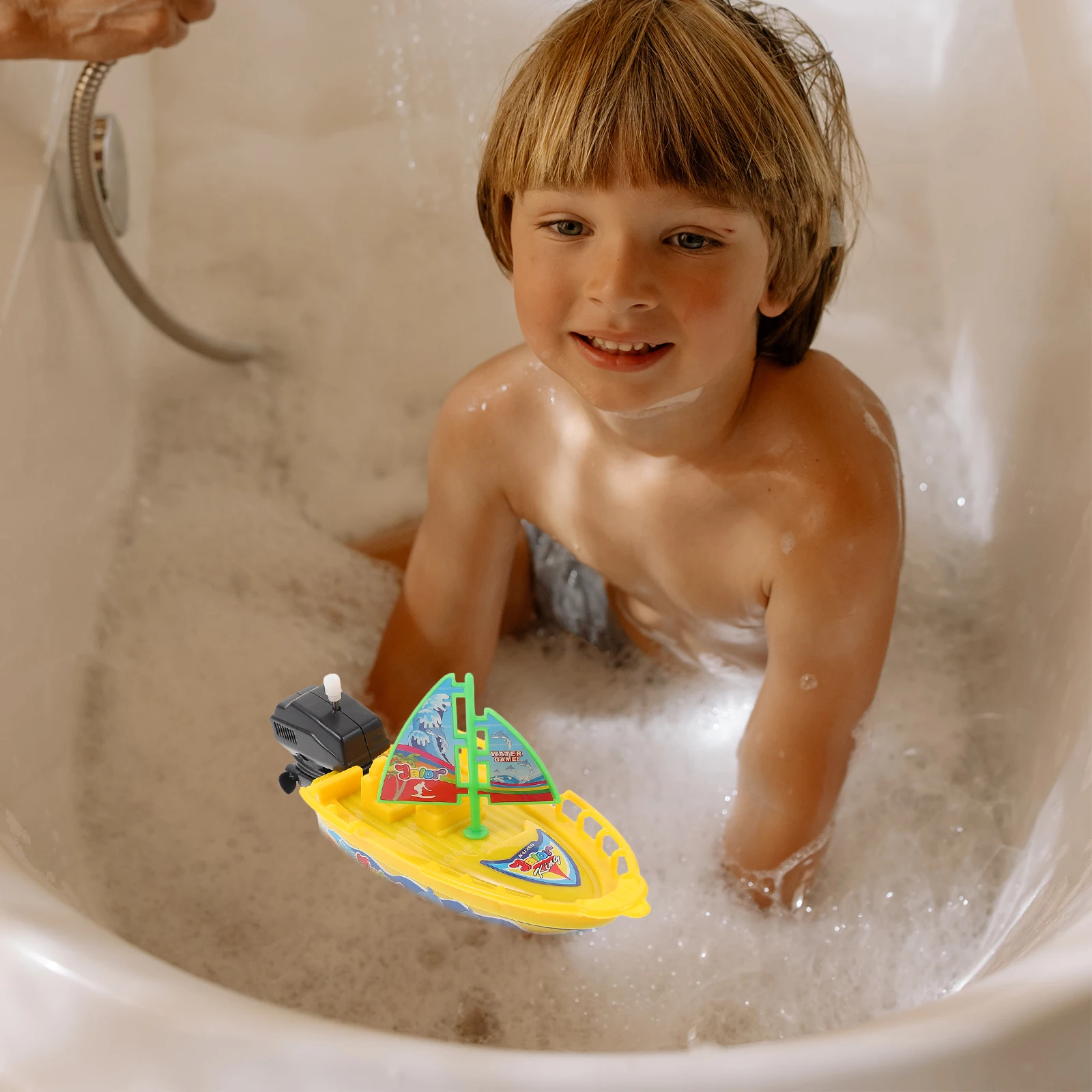 3pcs Sailboat Toys Wind Up Baby Bath Swimming Pool Random Color Toddler Boat Floating Creatures Hand Coordination