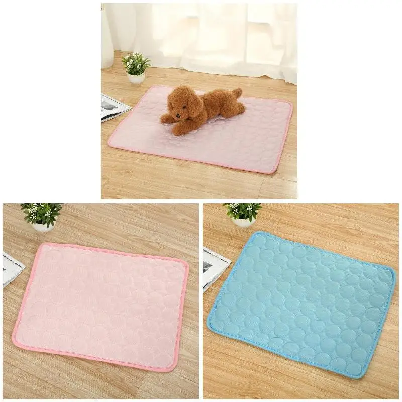 Ice Silk Cooling Pet Mat Pet Cooling Cushion Pet Sleep Cooling Ice Pad Accelerate the Release of Sweat for A Wide Range of Pets