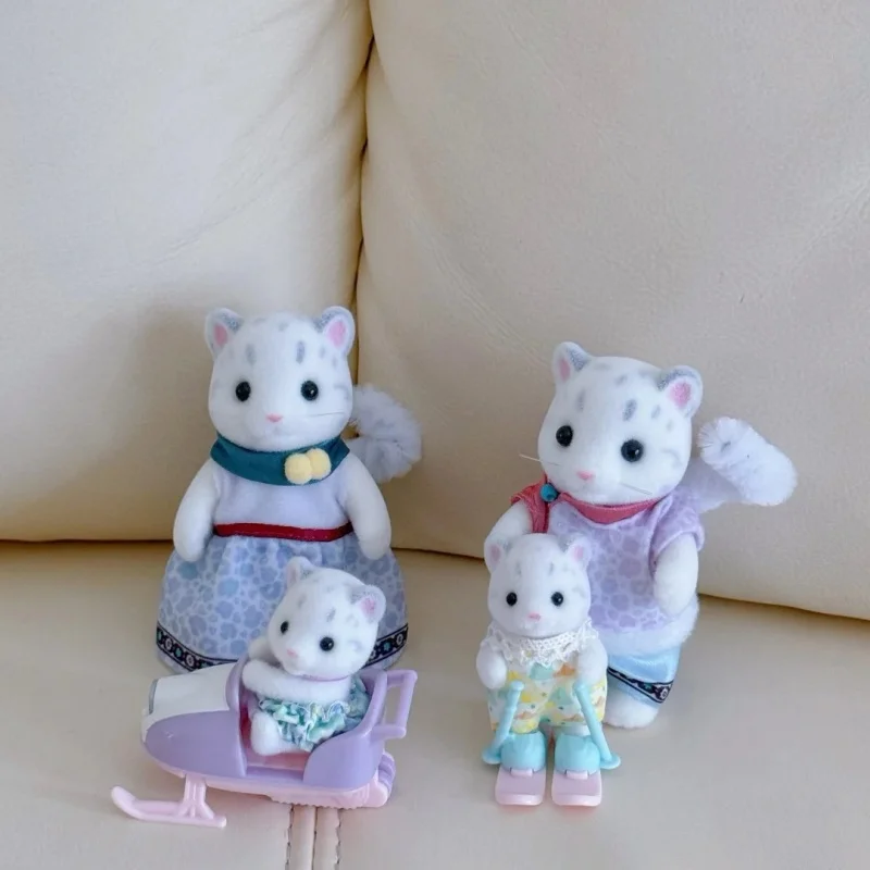 شخصيات عائلة سيلفانيان أنيمي سنو ليوبارد طبعة محدودة لعبة بيت اللعب للأطفال دمية طفل لطيفة هدية للأطفال #4