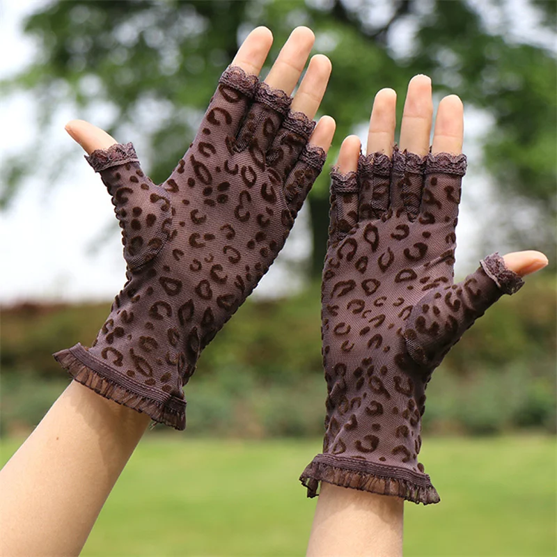 Leopard Print Ladies Short Lace Half Finger Lace Sunscreen Gloves Open Finger Ceremony Wedding Halloween Party Decoration