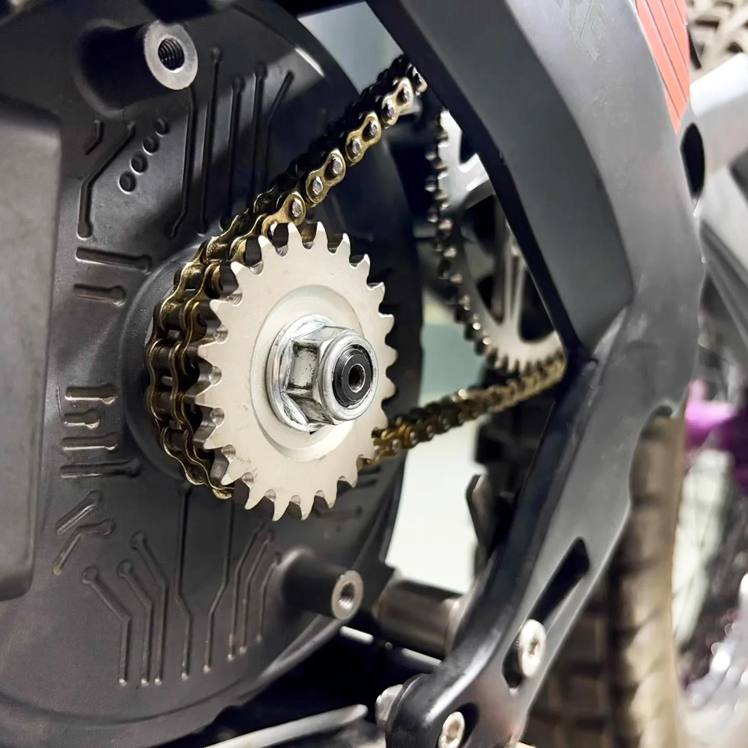 

Electric dirt bike Light bee /Segway X160/X260 Light Bee modification First-class chain drive kit Chain first class drive kit
