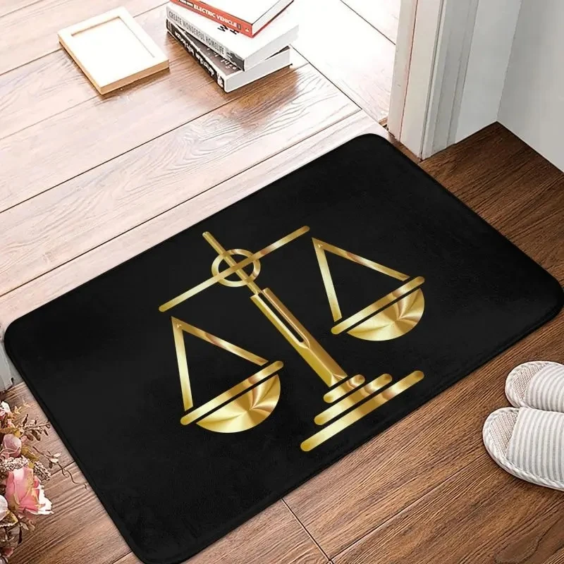 Gold Scales of Justice Law Logo Tappetino per porta da pavimento Antiscivolo Outdoor Avvocato Legale Party Zerbino Camera da letto Balcone Ingresso