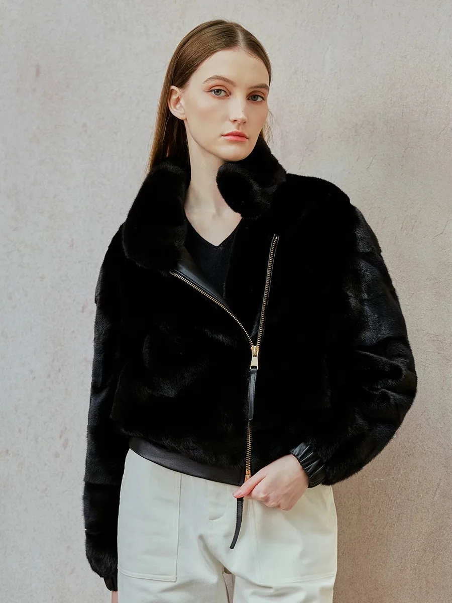 

HDHOHR 2026 New 100% Real Mink Fur Coat Women Fashion Essential Natural Mink Coat Warm Short Leather Outerwear Winter Jacket