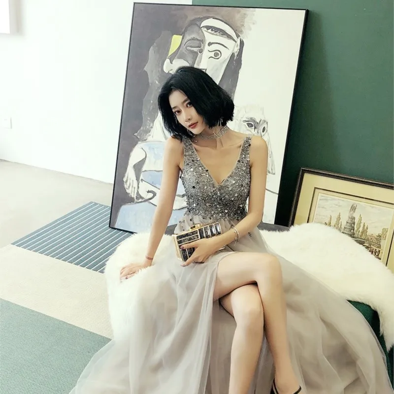 

Heavy beaded collar slit long adult dress for banquets