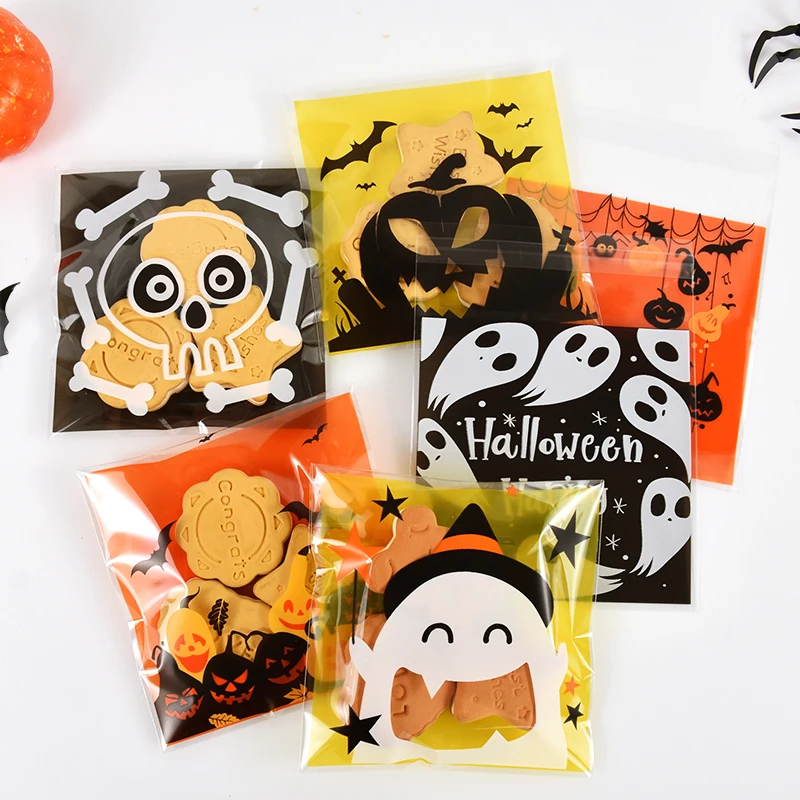 100PCS Halloween Candy Cookies Bags Skull Ghost Pumpkin Gifts Packaging Self-Sealing Bags For Halloween Party Decor Treat Pouch