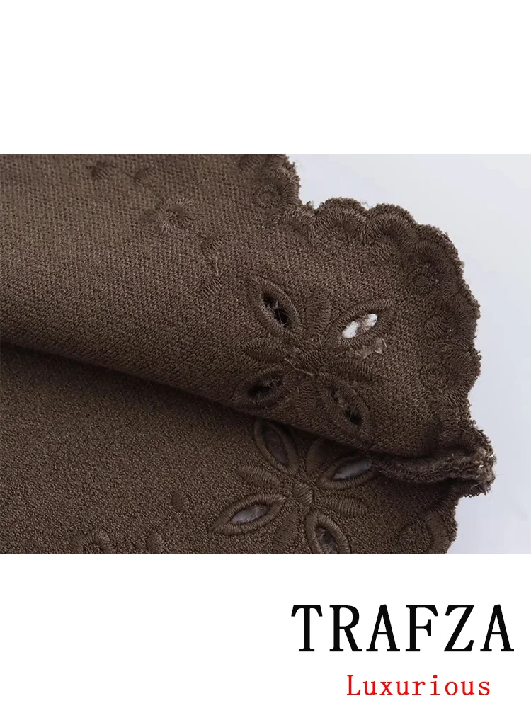 TRAFZA Vintage Chic Women Vest Solid Sleeveless Square Collar Knitted Short Sweaters Y2K Girl Fashion 2024 Autumn Female Tops