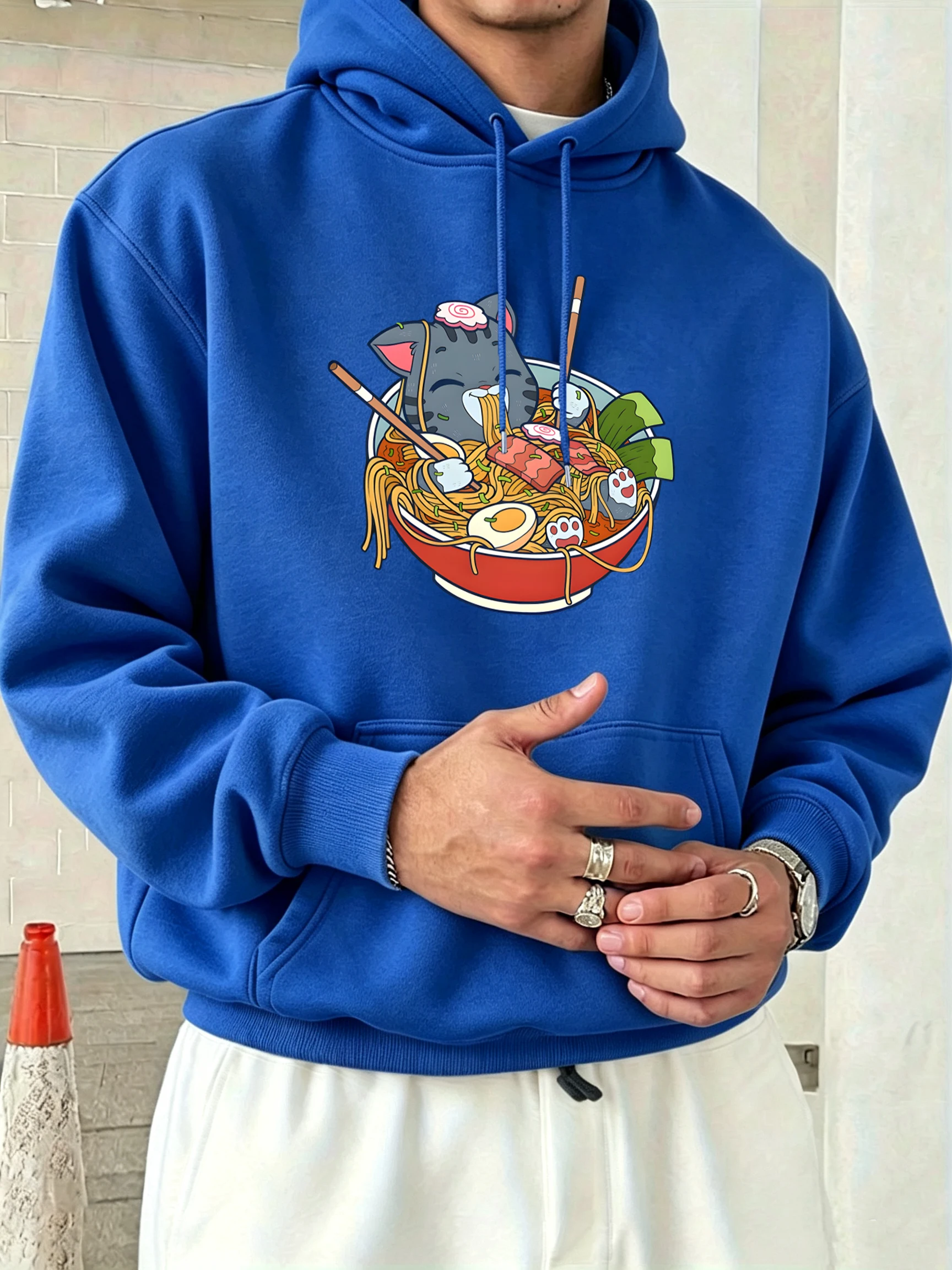 A Cat That Likes To Eat Noodle - Street Fashion Elements 评论和价格