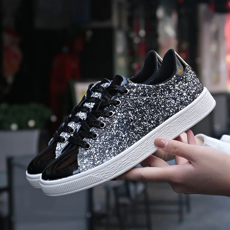 Sequin Skate Shoes Women 2024 Spring New Shiny Lace Up Sport Sneakers 35-41 Large-Sized Outdoor Running Walking Casual Shoes