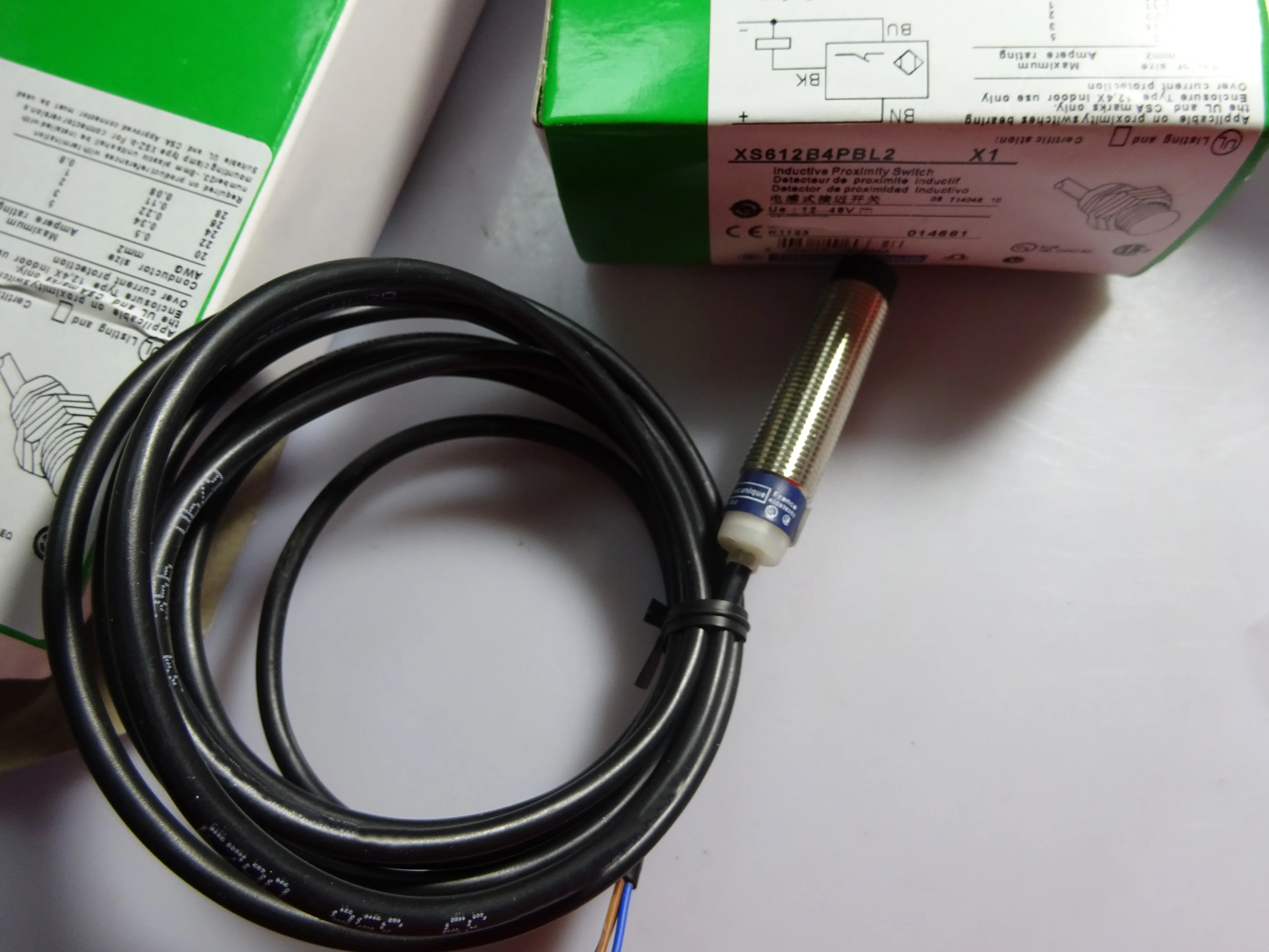

In Stock New Proximity Switch Sensor XS612B4MBL2 XS618B4MBL2 XS618B4MAL5 High Quality Seller One-year Warranty