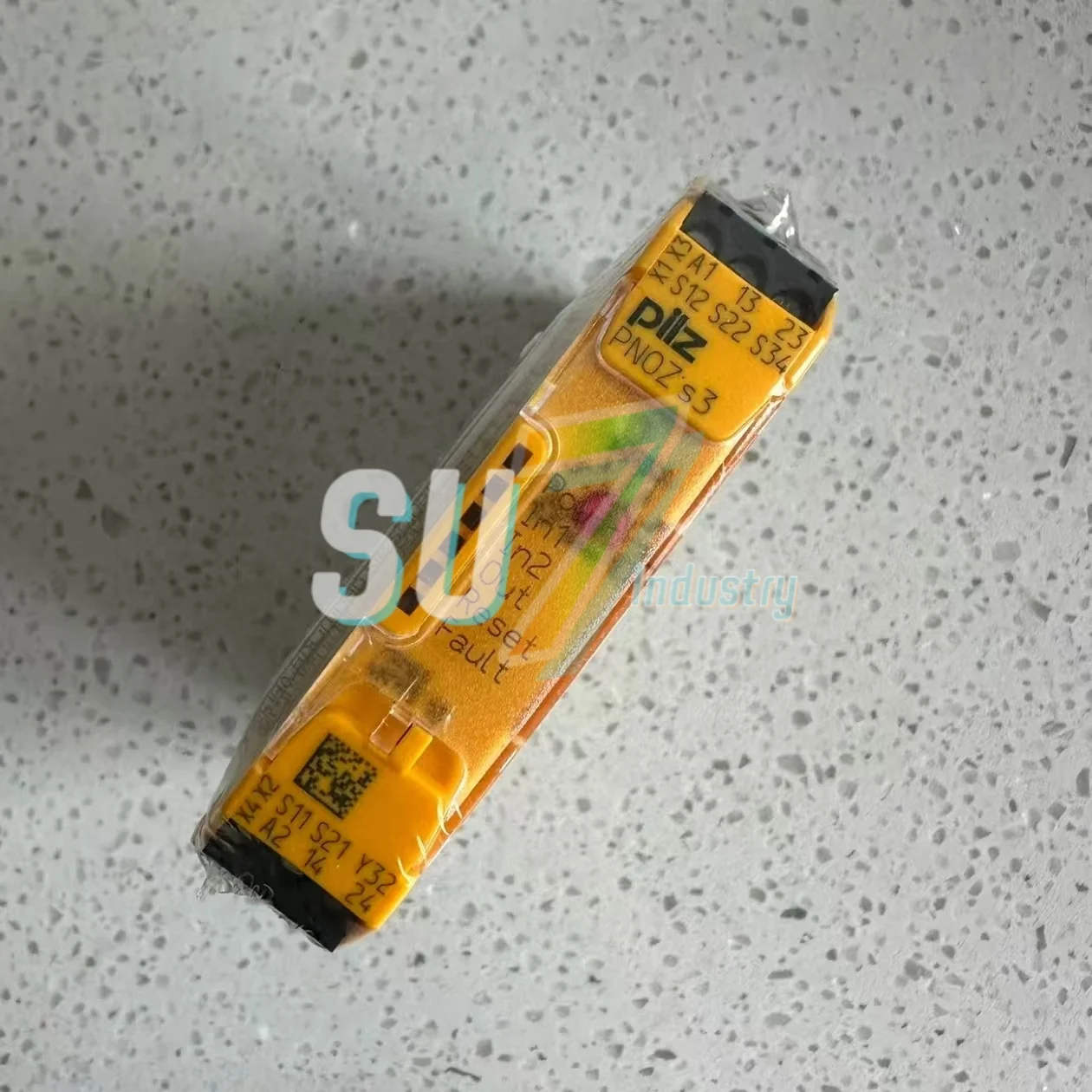 774350 750103 倉庫内新規セーフティリレー