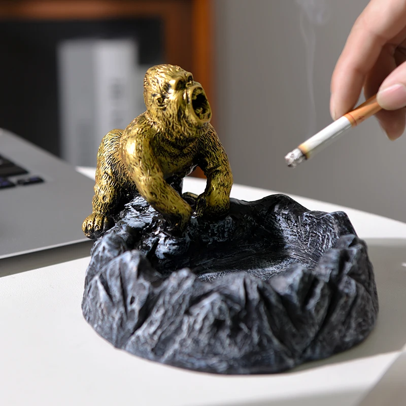 New Creative King Kong Dominates Gorilla Returns Ashtray Modern Creative Learning and Office Trendy Decoration Gift