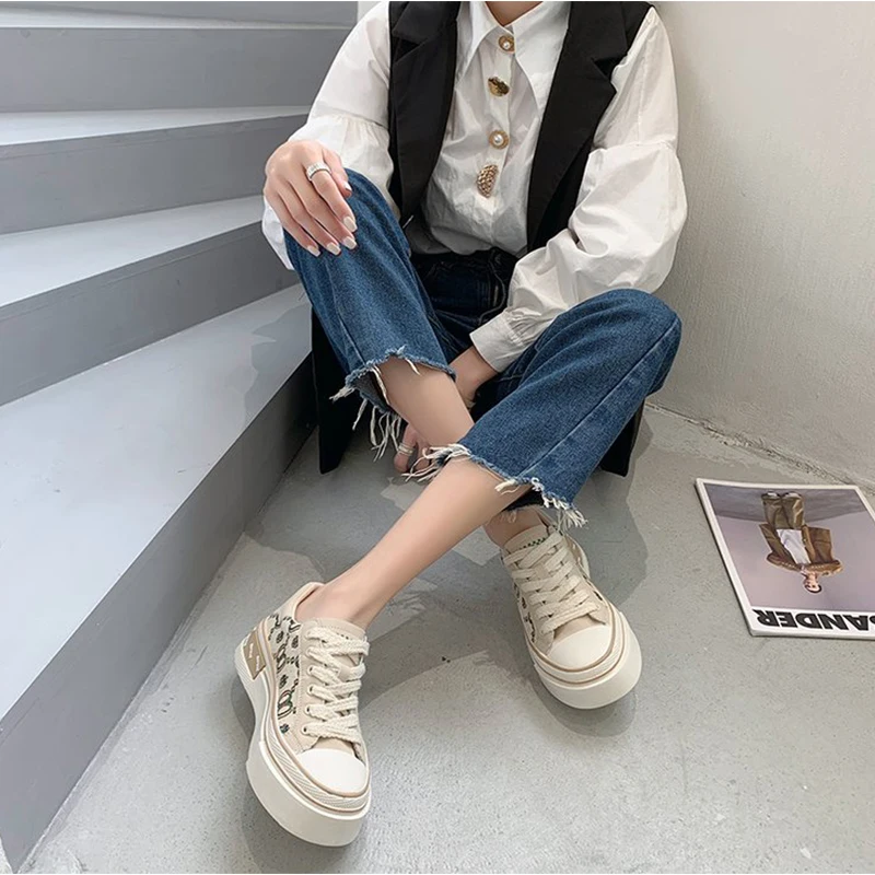 2022 moda donna scarpe di tela stampate Casual femminile antiscivolo Vulcanize Platform Sneakers Ladies Summer Platform Walking Flats