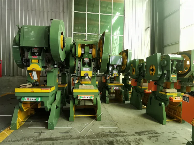 لكمة آلات لكمة السلع العملية مناسبة للإنتاج