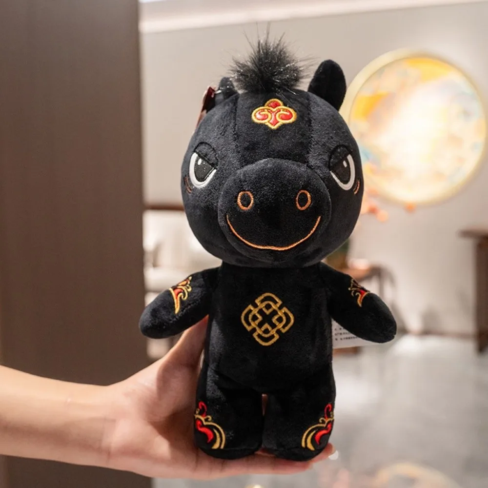 Animal de pelúcia cavalo preto bonito mascote cavalo de pelúcia fofo criativo zodíaco pônei estatueta decoração festiva