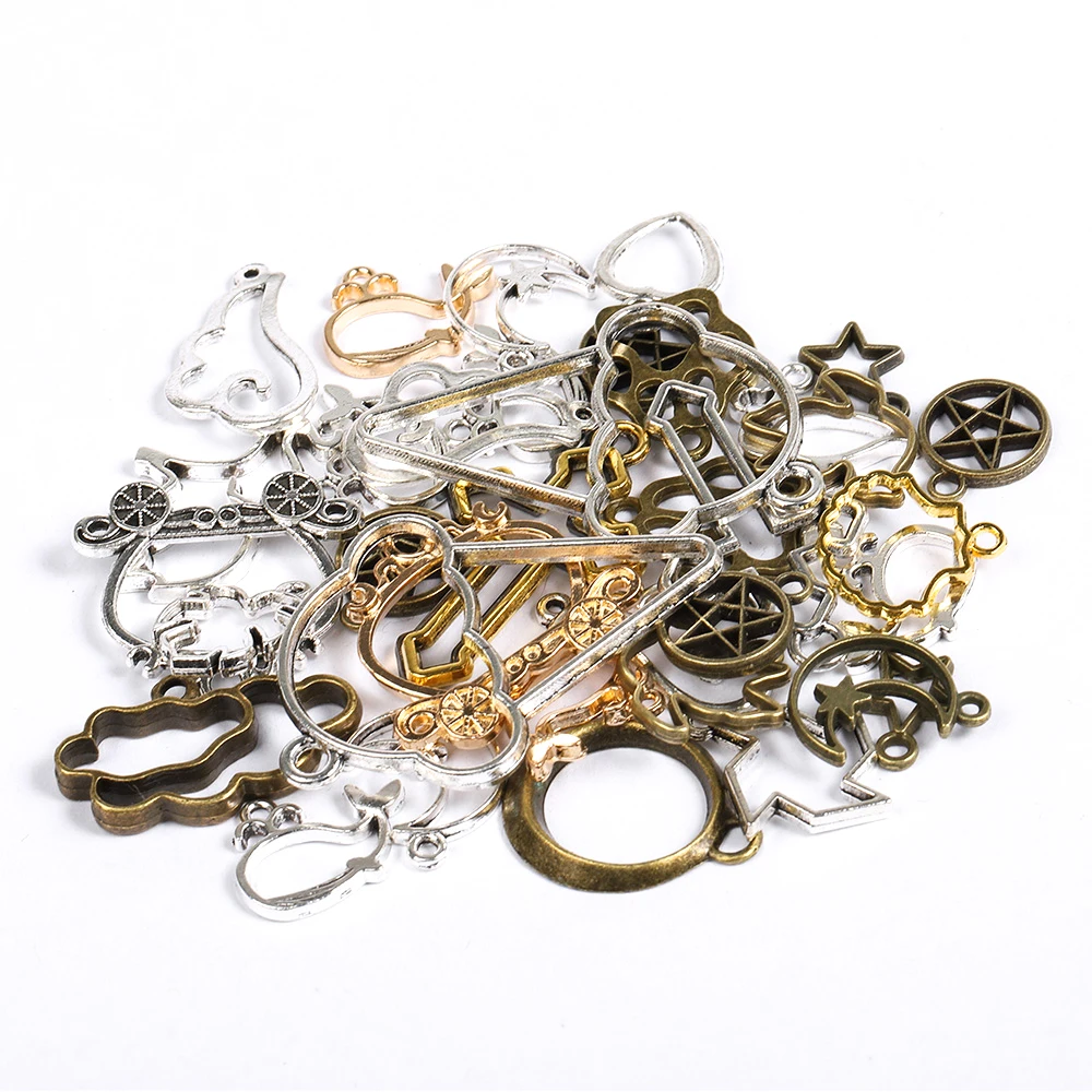 30 Chiếc Cát Động Vật Khung Quyến Rũ UV Nhựa Dính Khuôn Kim Loại Hình Học Ốp Viền Mặt Dây Chuyền Phụ Kiện Trang Sức Làm Tự Làm Thành Phần