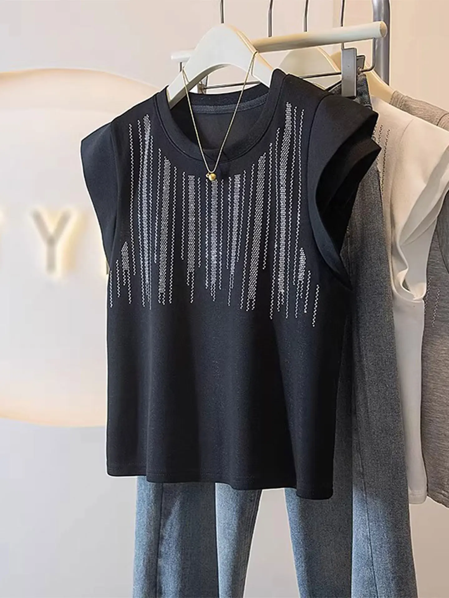 

Женская свободная футболка с пайетками, весна 2026, повседневный стиль, большие размеры, модный топ для молодых женщин