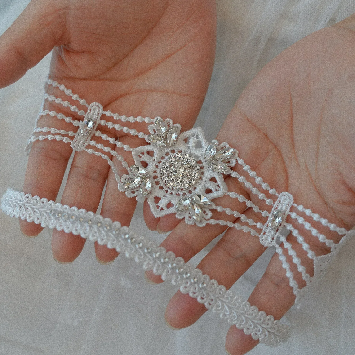 Wedding Garter Lace Crystals White Sexy Garters for Women/Female/Bride Thigh Ring Bridal Leg Garters