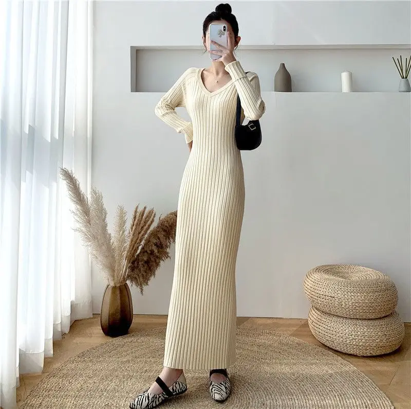 Black New Autumn  V-neck Knitted Dress Women New Slim Fit Hip Hugging Bottom Shirt Over the Knee Sweater Long Skirt Trendy