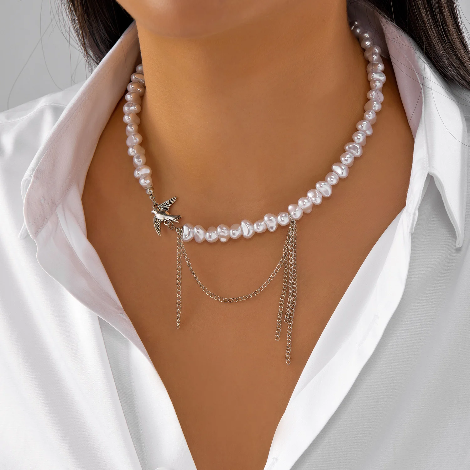 Moderne barocke Imitationsperlen-Halskette für Frauen, glitzernde Herz-Gold-Farben-Kette, geschichtete Halskette, Party-Schmuck-Accessoires – Detail 8