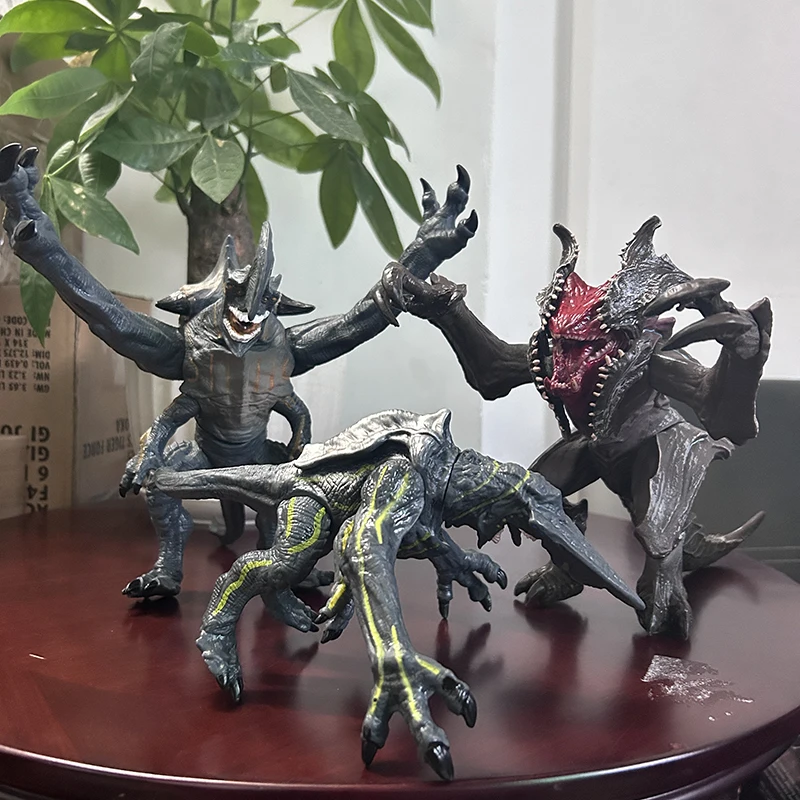 New Pacific Rim Figure Monsters Scunner Leathback Mega Kaiju Trespasser Knifehead Figurine Model Child Christmas Gifts In Stock