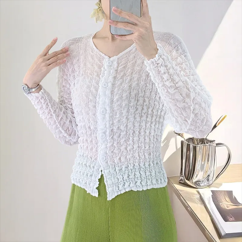 

Miyake Pleated Summer Woman Clothes Light Sun Protection Jacket Shirts Blouses Simple Versatile High Stretch Comfortable T-shirt