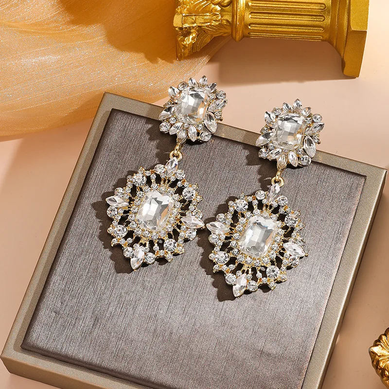 Cross-border novo estilo retro palácio brincos de cristal incrustado exagerado luxuoso espumante diamante elegante elegante socialite
