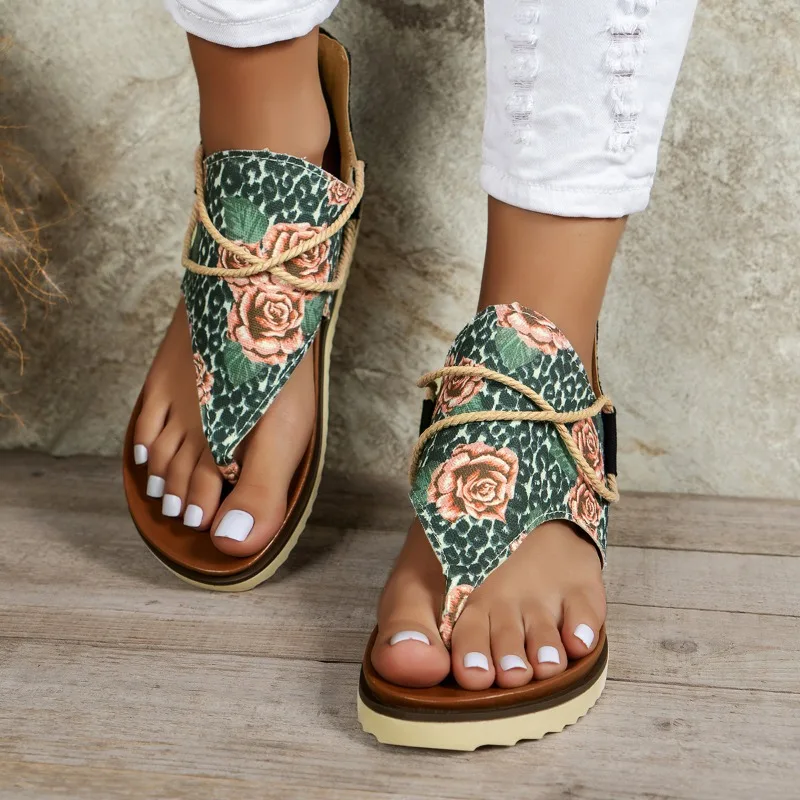 

2025 New Casual and Comfortable Ladies Sandals Comfy Fish Mouth Side Empty Clip Toe Slippers New Vintage Shoes Женские Сандалии