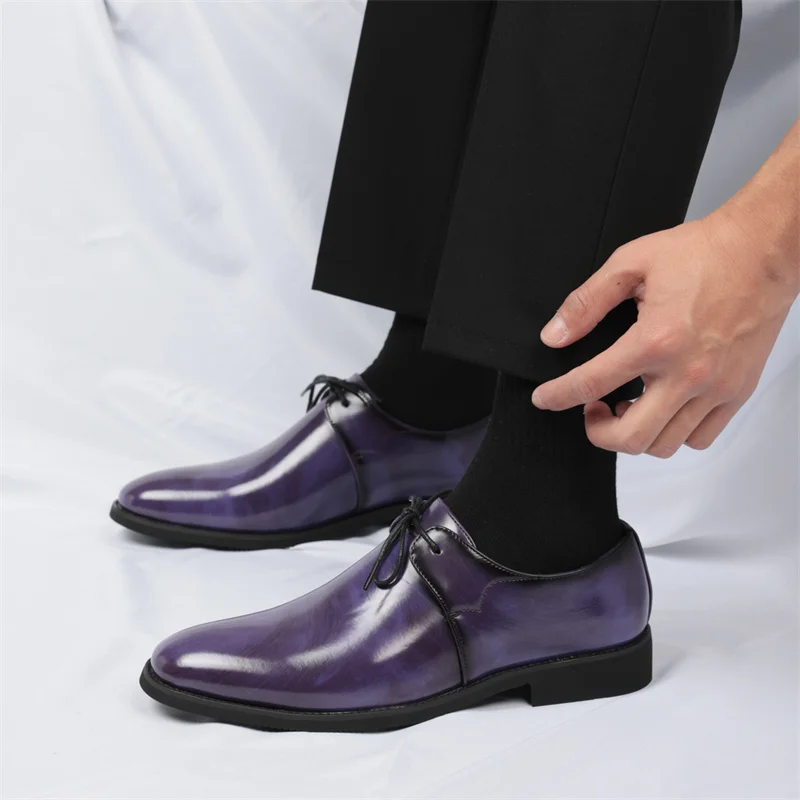 

Новый дизайн, модные фиолетовые мужские туфли Fomal, большой размер 46, роскошные мужские деловые туфли, кожаные элегантные модельные туфли с острым носком для мужчин