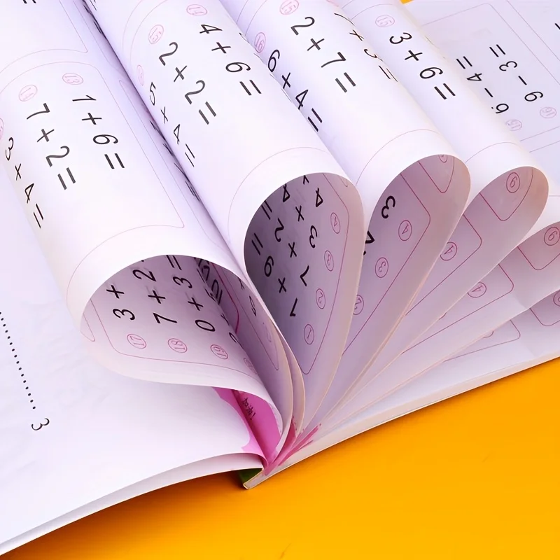 Children's Mathematics Workbook, Student Horizontal Addition and Subtraction Combination To Improve Thinking Training Workbook