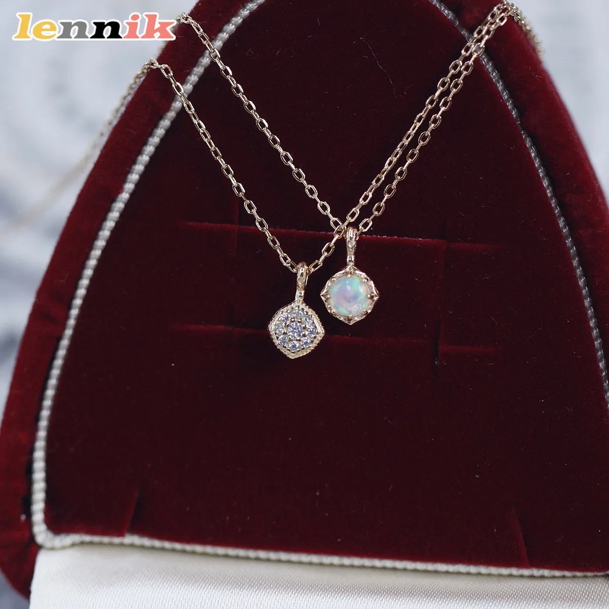 

Japanese Christmas Limited New Double-sided Natural Opal Necklace for Women Sterling Silver Gold Plated Zircon Collarbone Chain