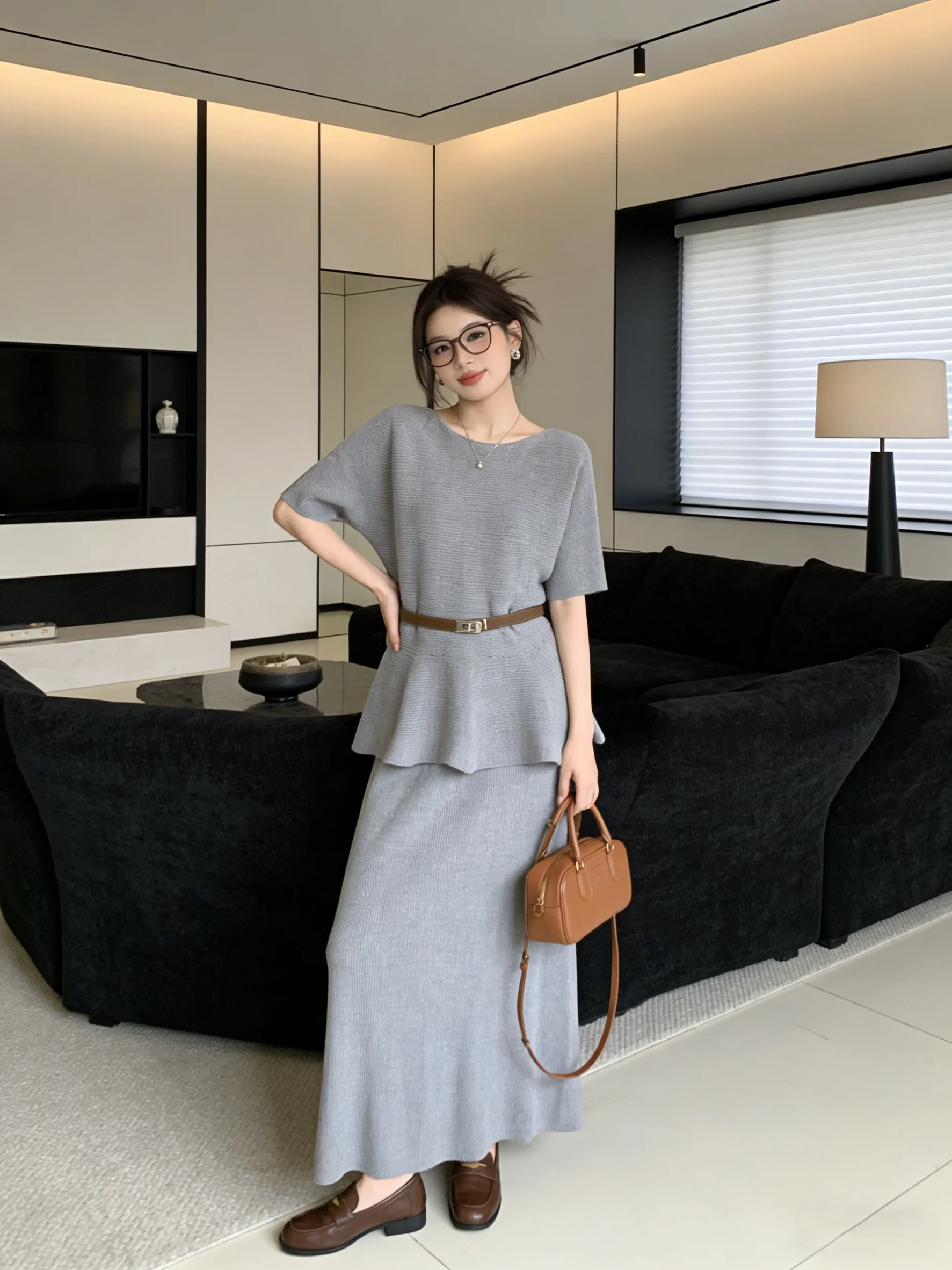 

Casual Style Short Sleeve Knitted Set Commute Simple High Waist Skirt Two Piece Fashionable Korean Style Spring Summer Ensemble