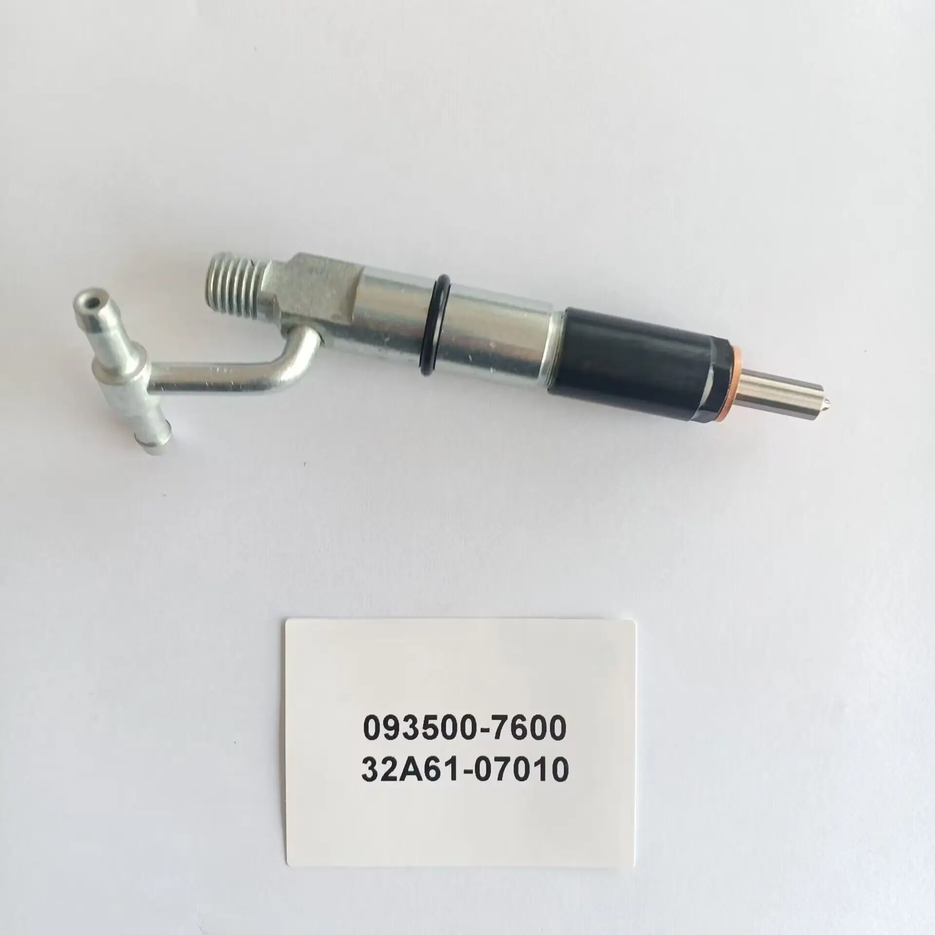 Diesel Fuel Injector 093500-7600, 32A61-07010 (NOZZLE DLLA150PN088 )For S4S-DT S6S-DT Engine